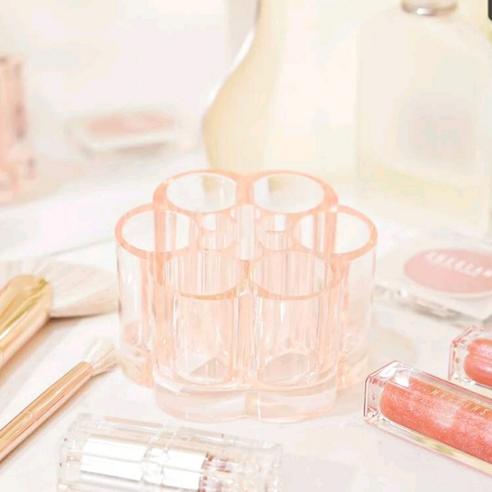 Acrylic Makeup holder. - Picture 12 of 16